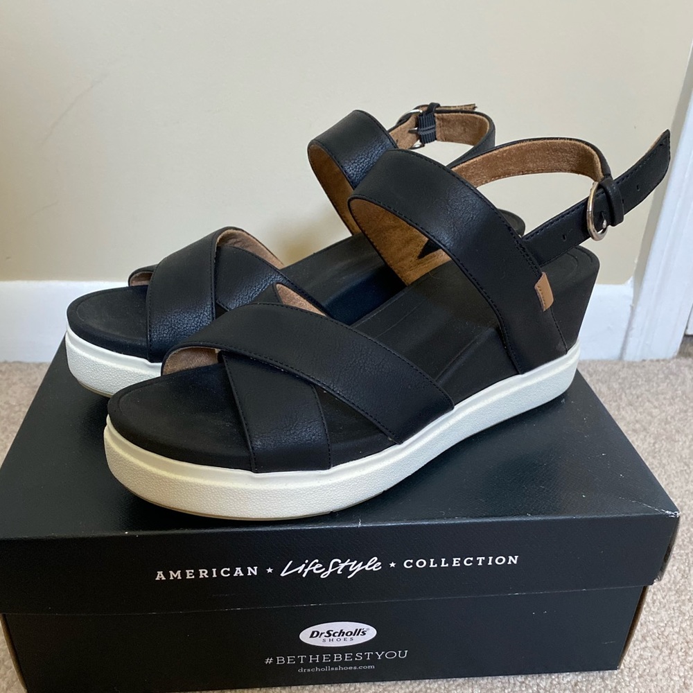 Dr. Scholl’s Scenario Wedge Sandal